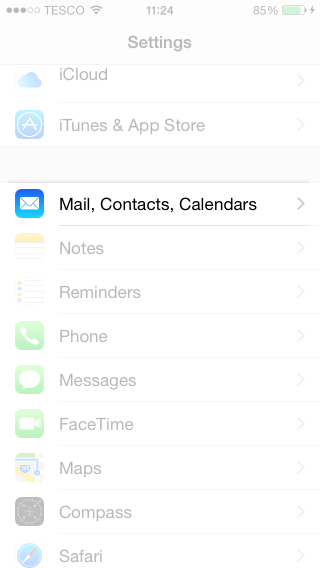 iPhone E-mail Accounts